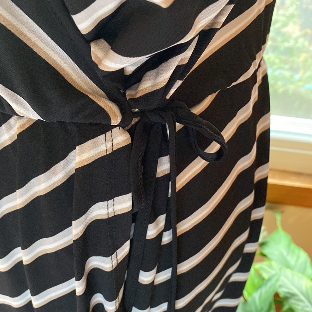 Maurices striped faux wrap dress - Picture 3 of 11